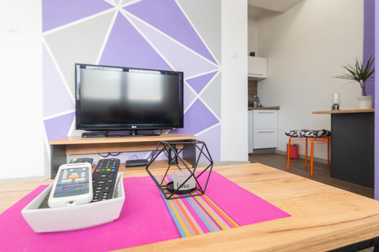 Skopje Eluxory Apartments Екстериор снимка
