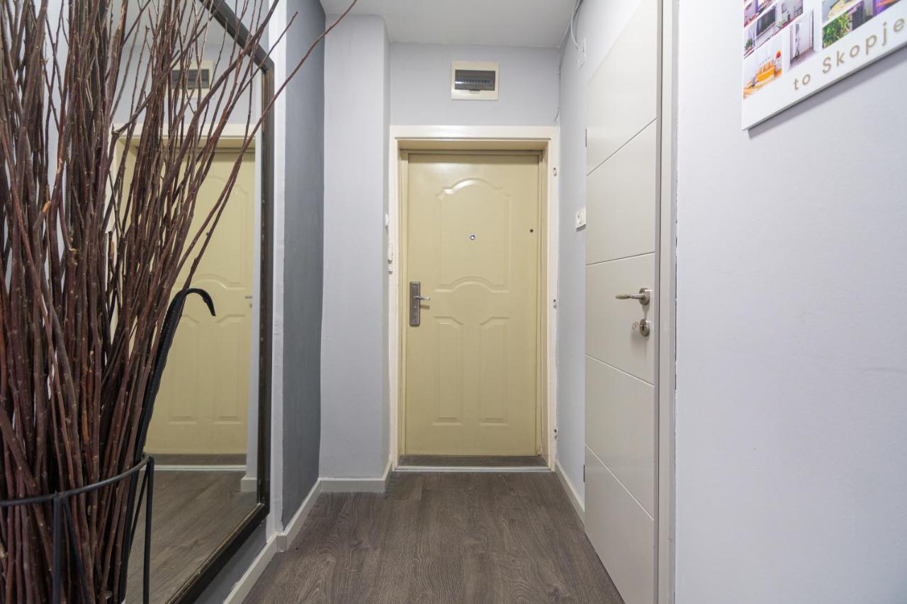Skopje Eluxory Apartments Екстериор снимка