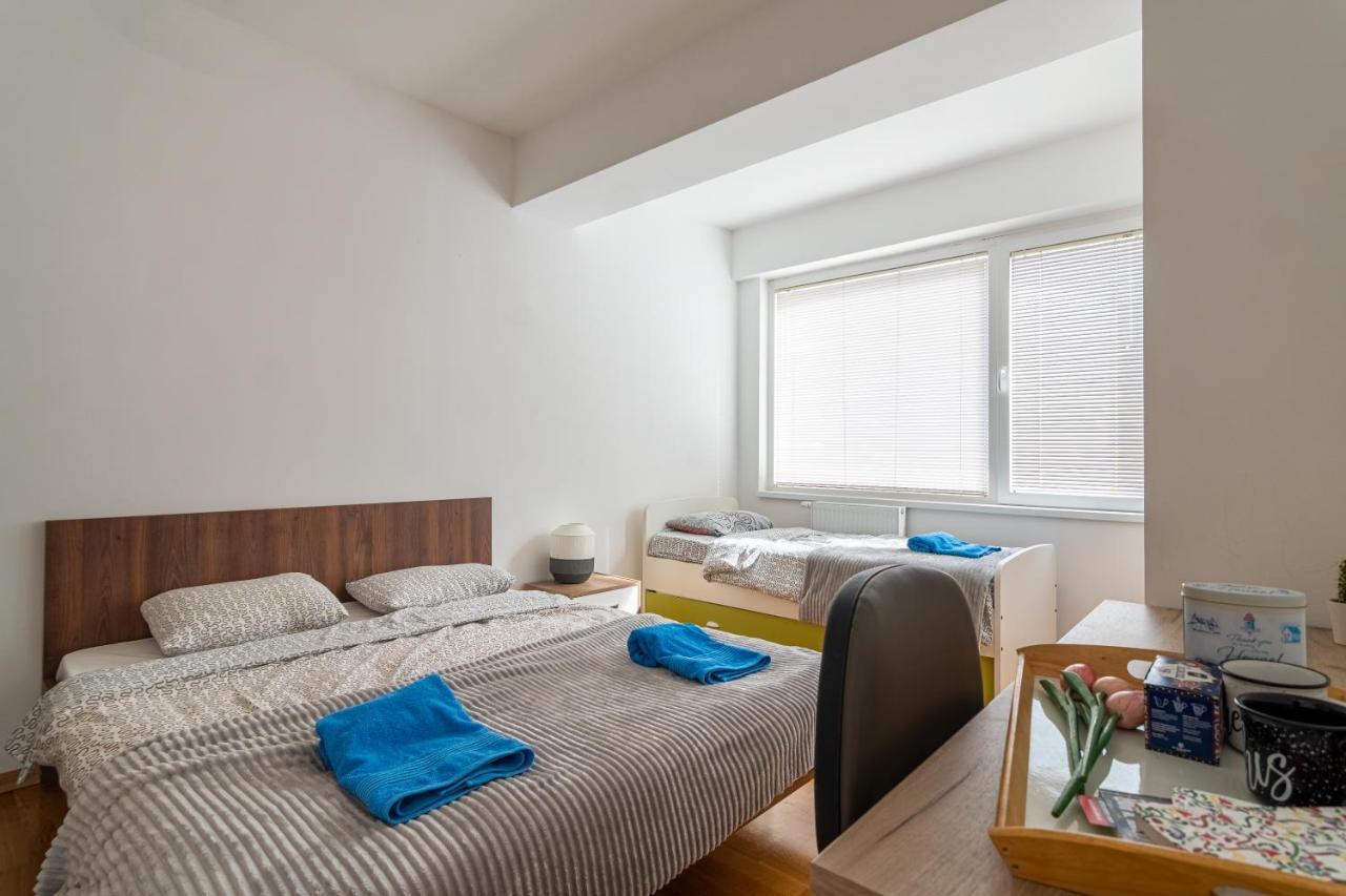 Skopje Eluxory Apartments Екстериор снимка