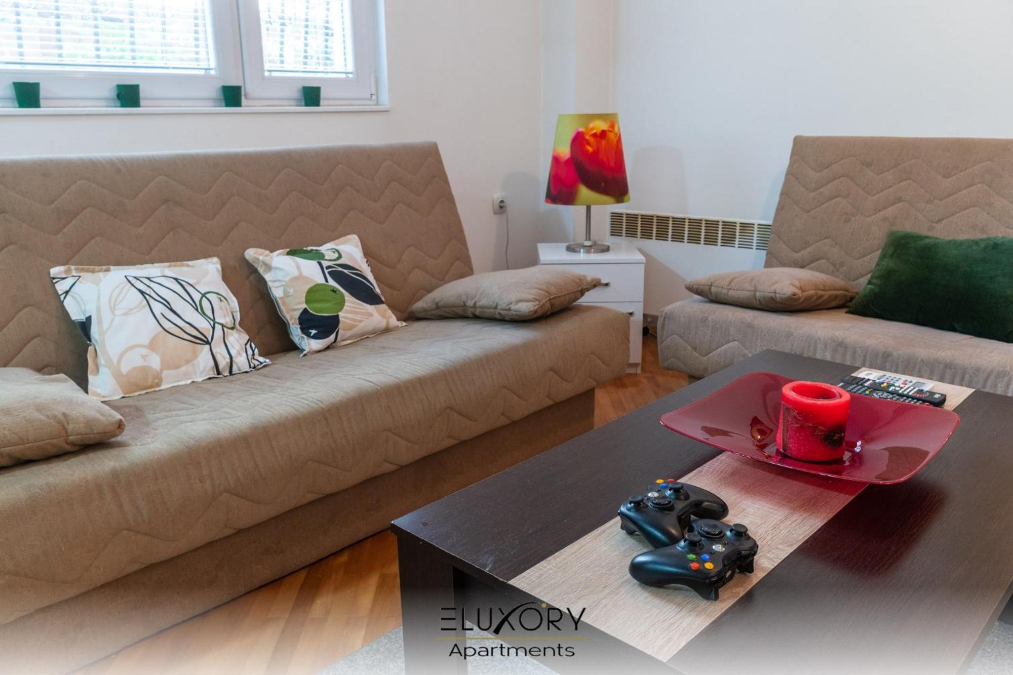Skopje Eluxory Apartments Екстериор снимка